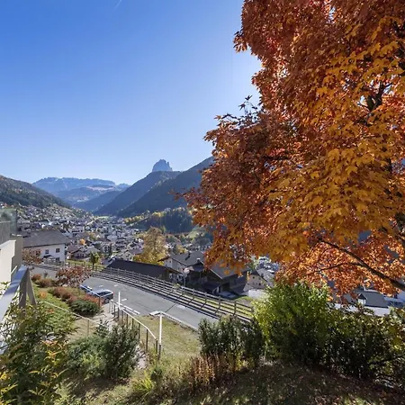 Vastle * Ortisei
