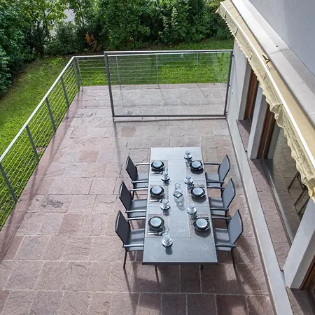 Vastle Villa *